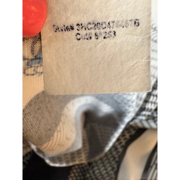 Dressbarn Geometric Abstract High Low Sleeveless Blouse Black White XL - Picture 10 of 10